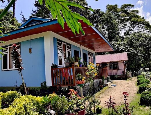 Kanchenjunga View Point Homestay is located at Yangsum which is just half a kilometer down from Rinchenpong Bazar of west Sikkim.