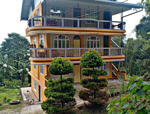 Lezal Homestay is located at  Aritar of Pakyong District, East Sikkim