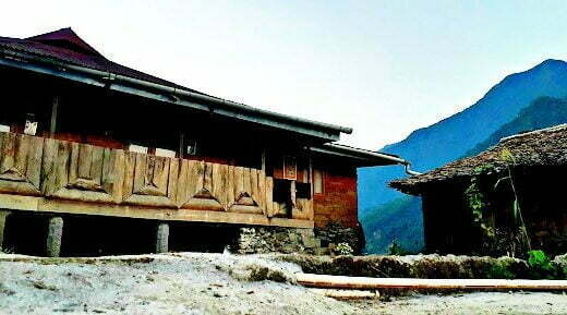 Lingthem Lyang Homestay is located in Lingthem, Upper Dzongu, Mangan North Sikkim.